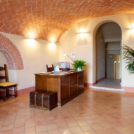 Villa Il Borghetto Сиена Екстериор снимка