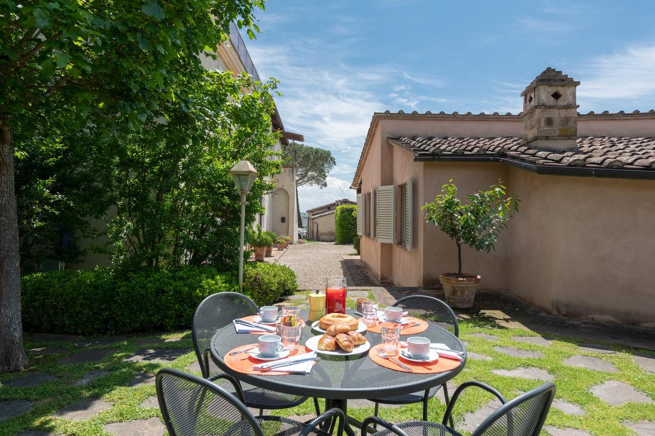 Villa Il Borghetto Сиена Екстериор снимка